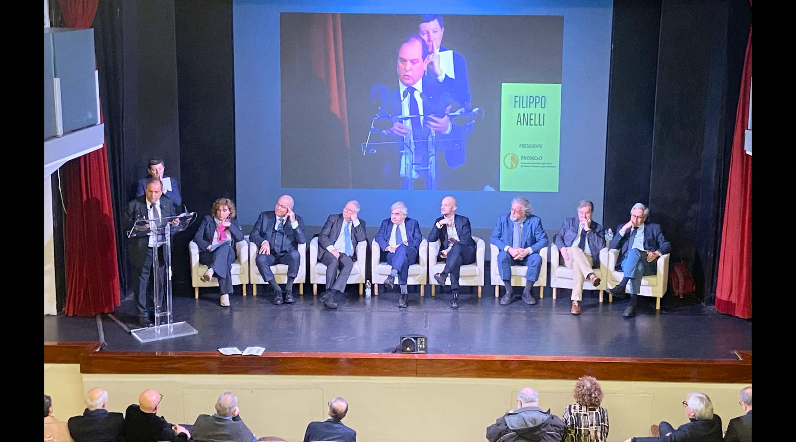 Clicca per accedere all'articolo “Investire sui medici per salvare il SSN”: presentato il manifesto unitario